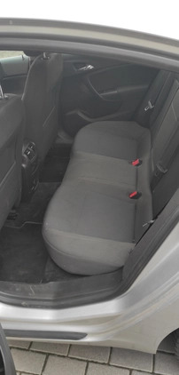 Opel Insignia cena 25500 przebieg: 167000, rok produkcji 2010 z Wieruszów małe 67